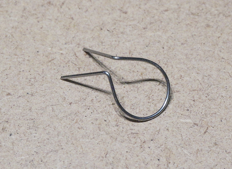 Gebogener Draht kann auch als Ring verwendet werden © Christian Tasch