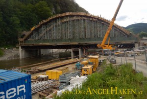 Eisenbahnbruecke-Kugelstein